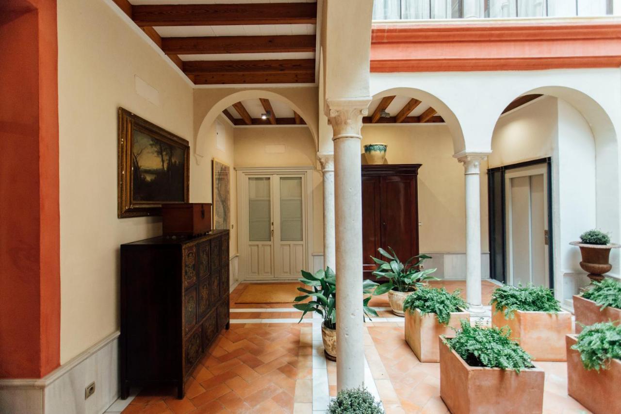 Aparthotel Casa Patio Del Siglo XIX à Séville Chambre photo